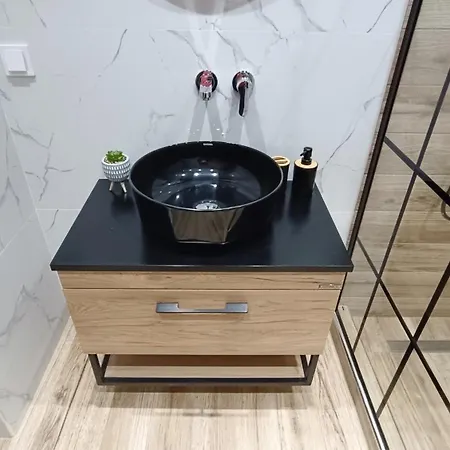 Comfort Corner Spacious & Quiet 2br In アパート テッサロニキ