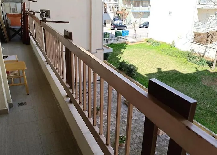 Comfort Corner Spacious & Quiet 2br In Διαμέρισμα *