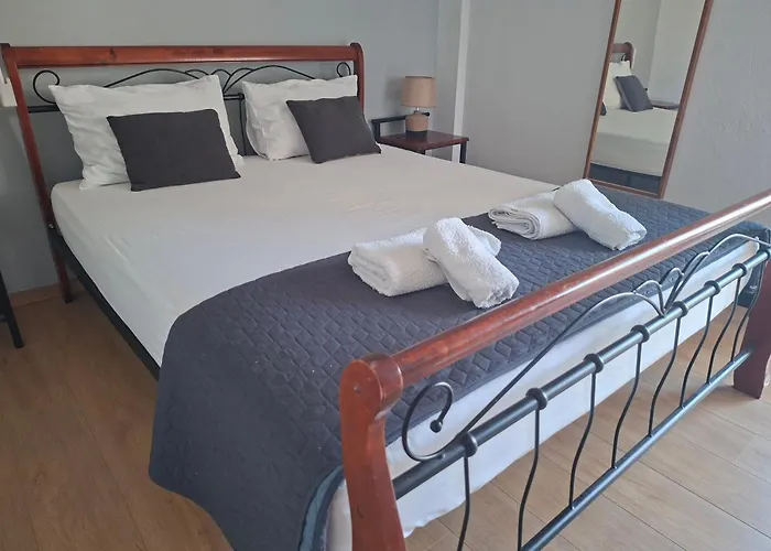Comfort Corner Spacious & Quiet 2br In شقة *